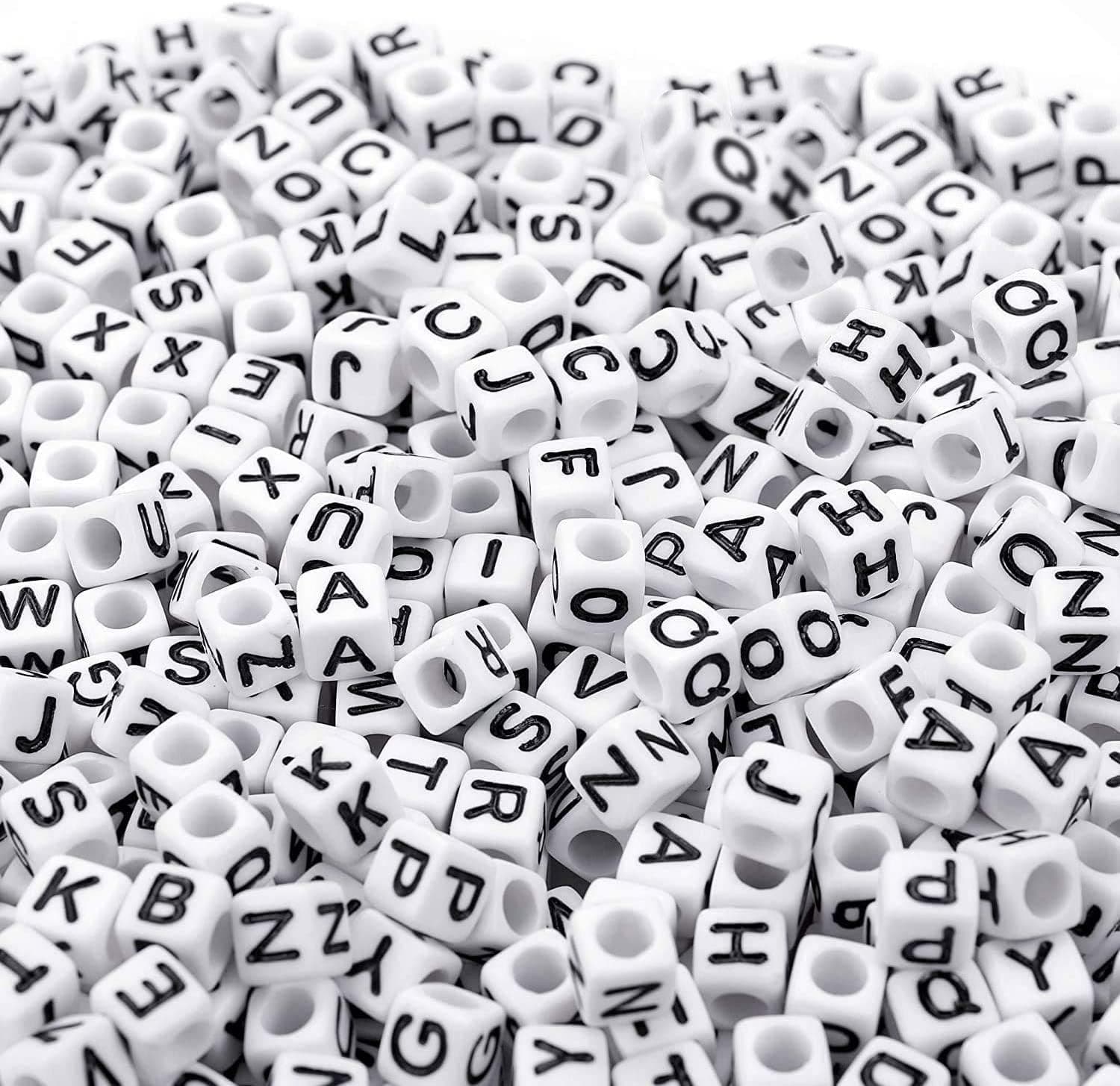 Augshy 500PCS White Letter Beads for Bracelets Making, Alphabet Beads for Bracelets Making (6 mm)